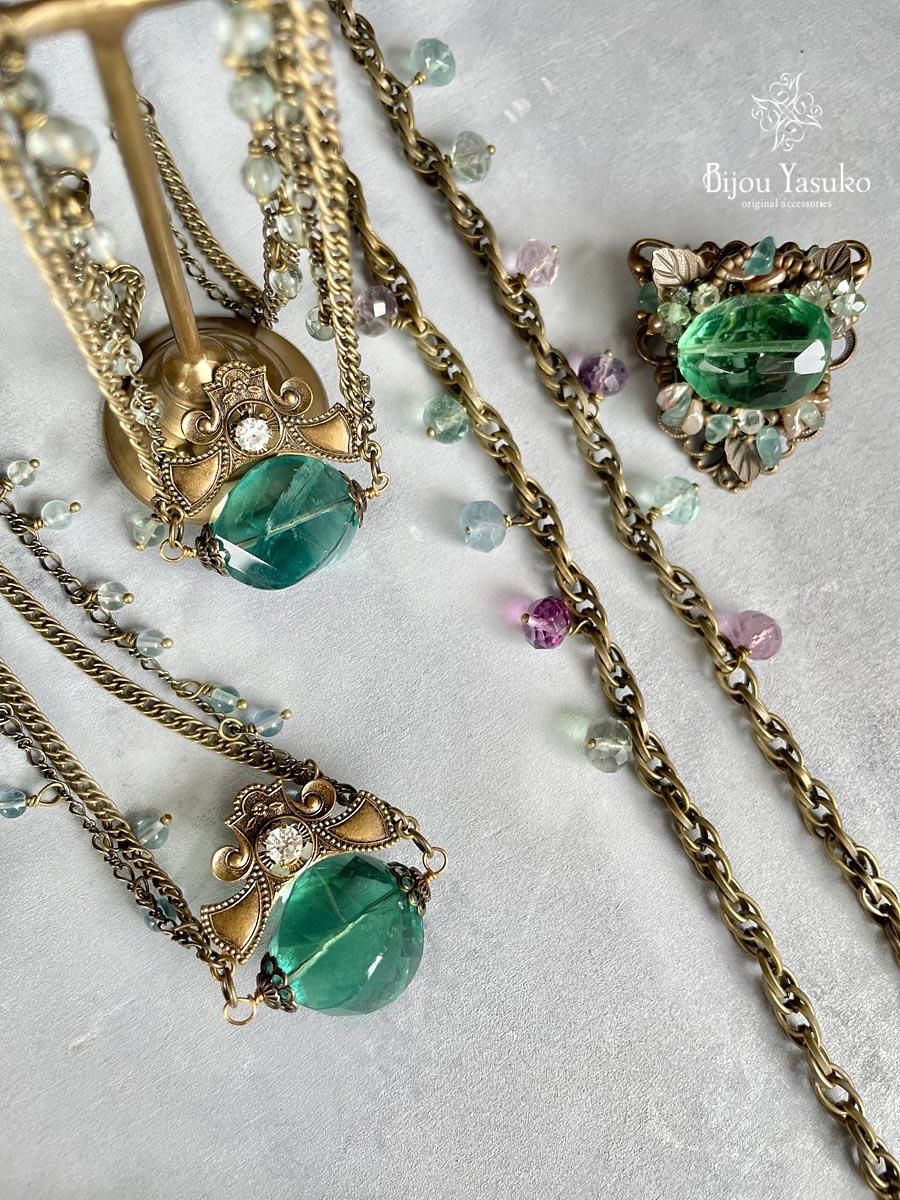 大粒 ブルーフローライト ペンダントトップ ネックレス チェーン