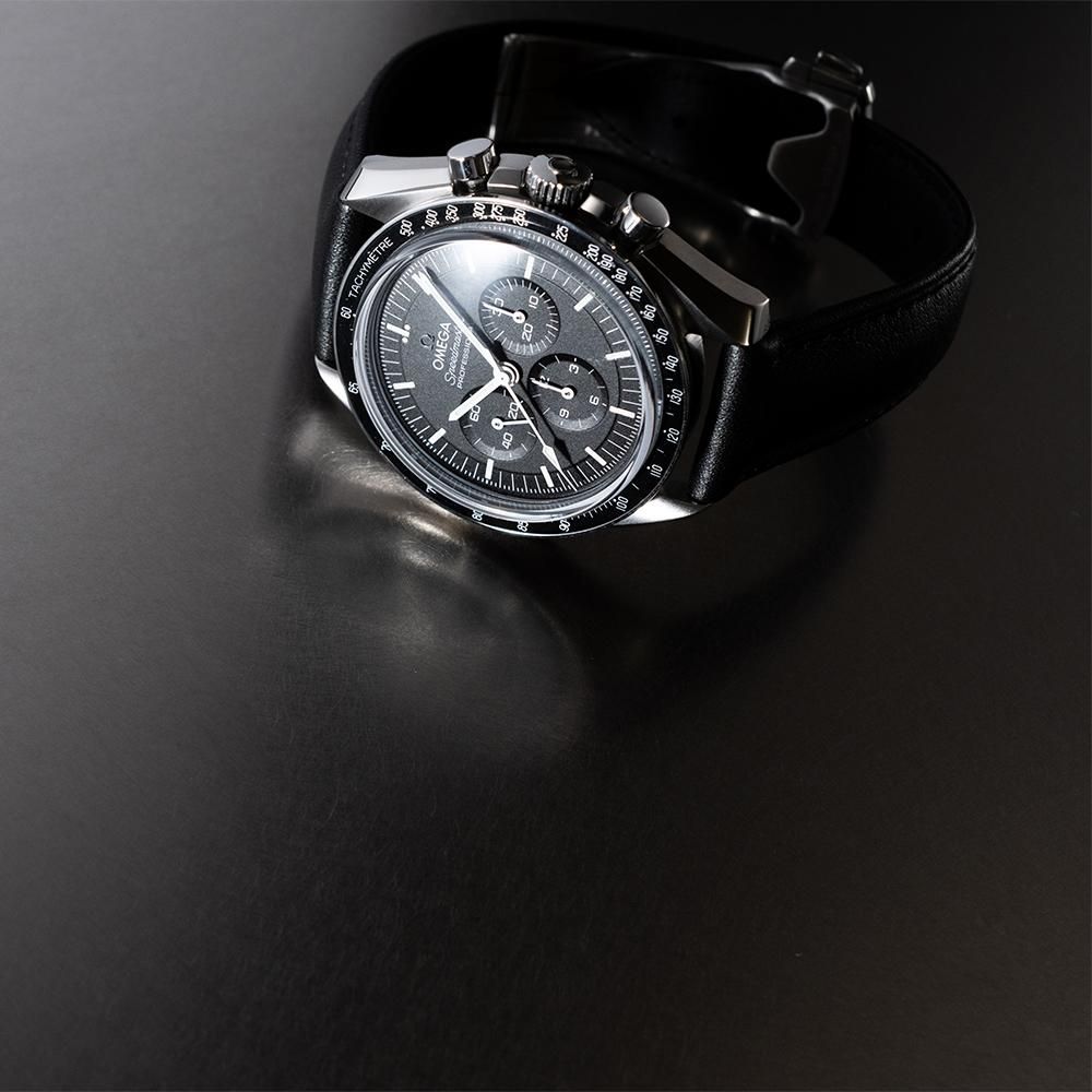 オメガ スピードマスター ムーンウォッチ 42mm 310.32.42.50.01.002