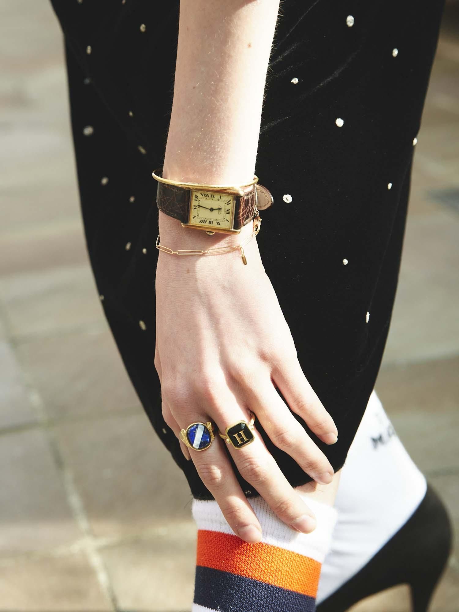 HELIOS / Initial onyx ring - GIGI Jewelry