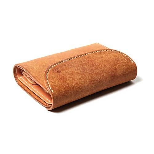 マットバケッタレザーの三つ折り財布】MOTO W6R ブラウン- Natoriya