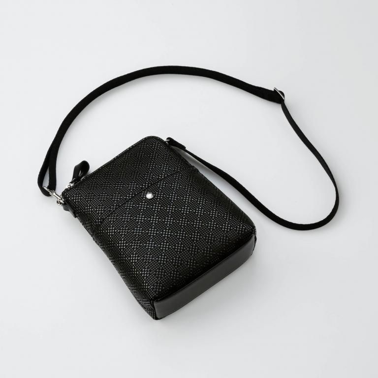 36ショルダー［黒地×黒漆×変わり市松小］：印傳屋公式オンライン