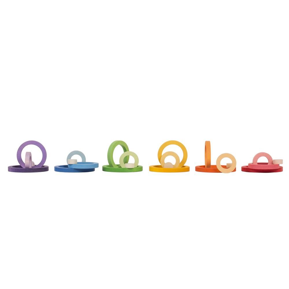 ネストリング GRAPAT/グラパット スぺインの積み木の人形 木のおもちゃ