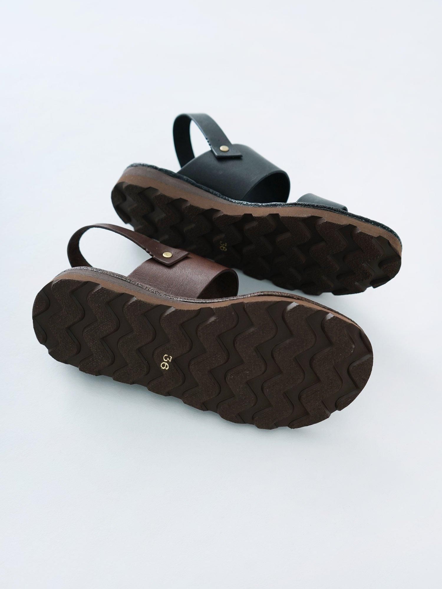 MALK online store 】NATURAL LAUNDRY/ レザーストラップサンダル 本体