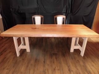 無垢一枚板専門店 価格帯 ～200,001円以上