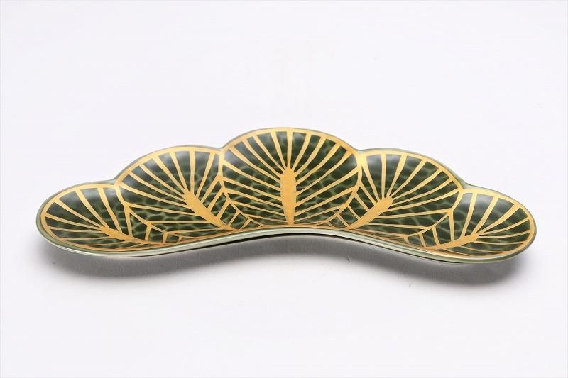 幸楽窯 錦茶緑金松葉形前菜皿