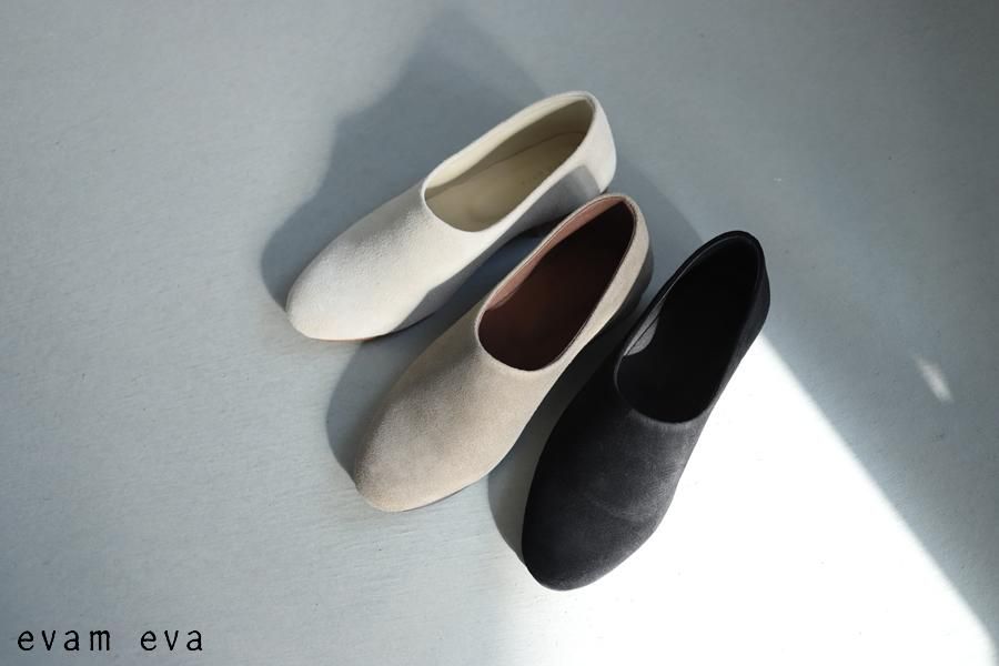 evam eva(エヴァム エヴァ) ヌバック レザースリッポン / nubuck