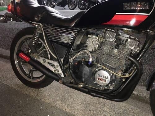 XJ400D MISTY管 〈ブラック〉 - 【公式】MISTY/旧車・絶版車/バイクの