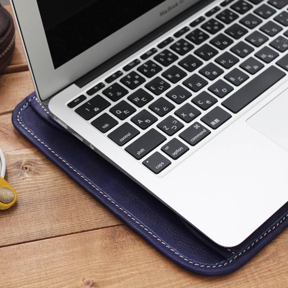 アウトレット】MacBook（11インチ）本革レザースリーブケース | アジア