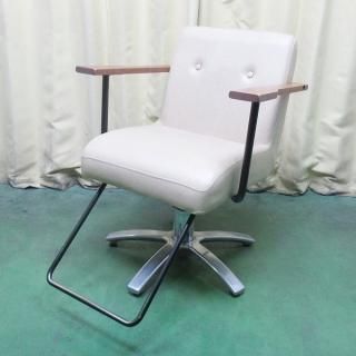 セット椅子・スタイリングチェア｜中古美容機器・中古理容機器の買取