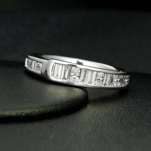 ダイヤモンド リング 0.5ct Pt900 プラチナ 一文字 バケット カット