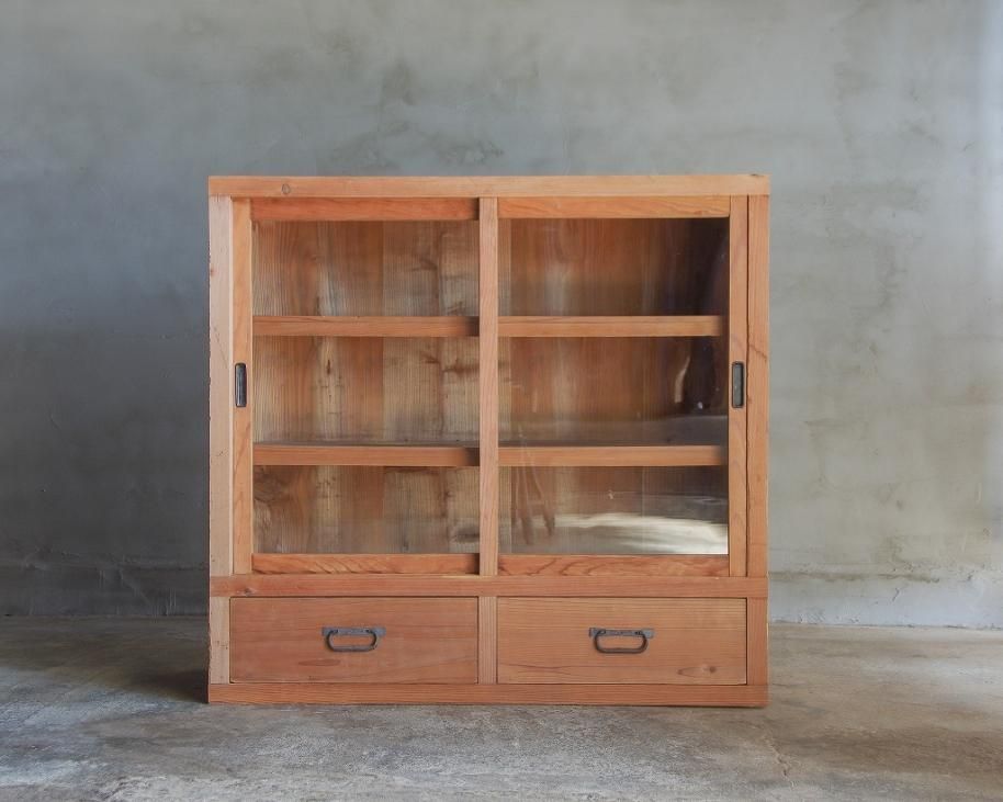 ガラス戸棚／食器棚 アンティーク・昭和初期