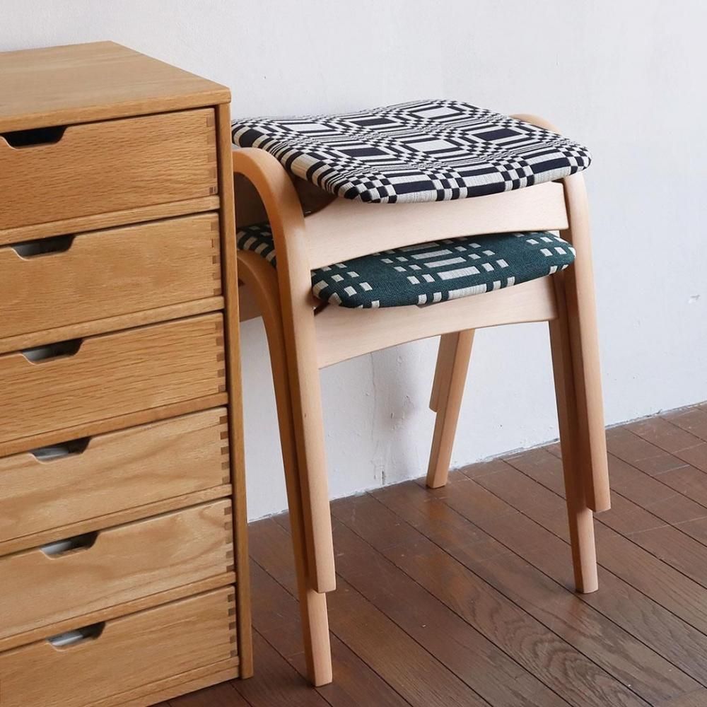 No.202スツール/秋田木工/ミナ ペルホネン GY｜三島家具オンラインショップ