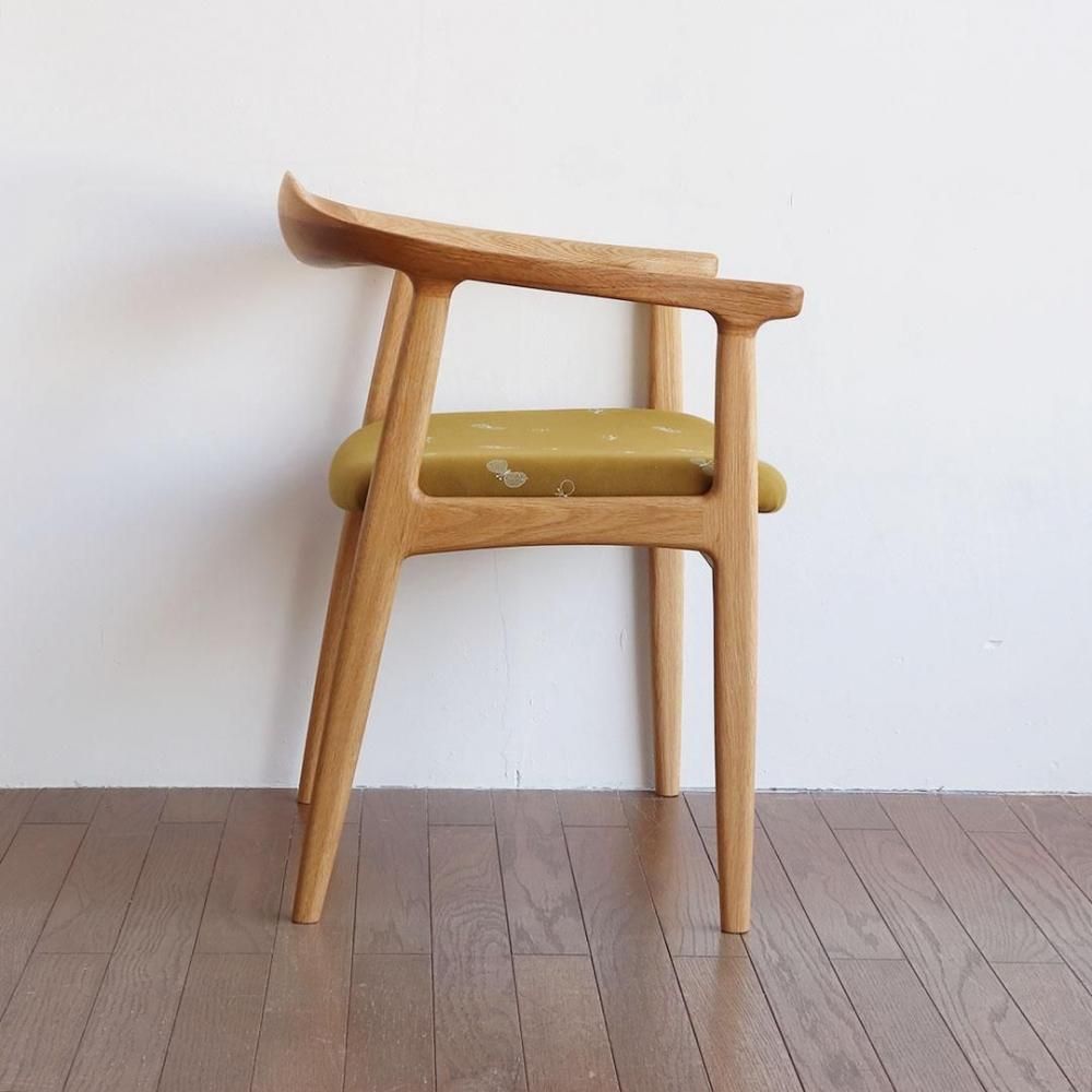 張地がえらべる｜オメガ / アームチェア / ミナペルホネン / 木種3種