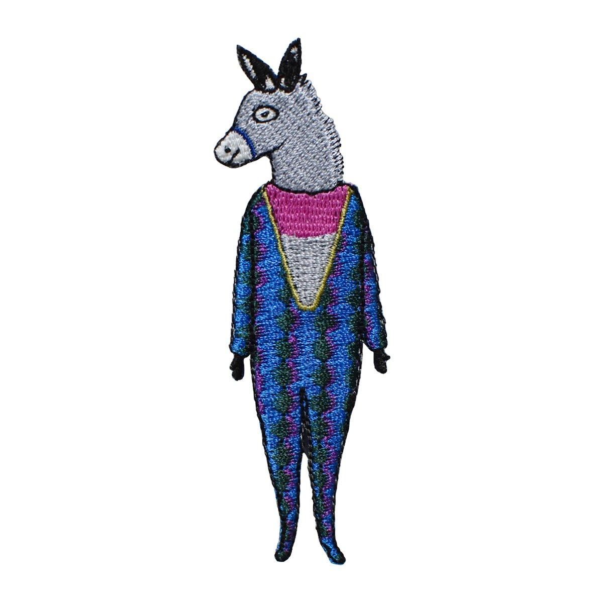 ブローチ - mannine