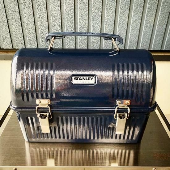 スタンレー ランチボックス9.4L NAVY - CAMPHILLS ONLINE SHOP