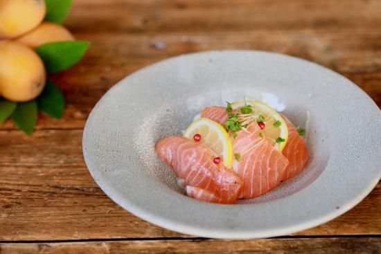 錆かいらぎリム皿・兵山窯 - 暮らしを楽しむうつわ・作家ものの和食器