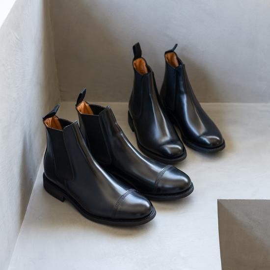 SANDERS MILITARY CAP TOE CHELSEA BOOT ”BLACK”［ブラック］ - Maiden