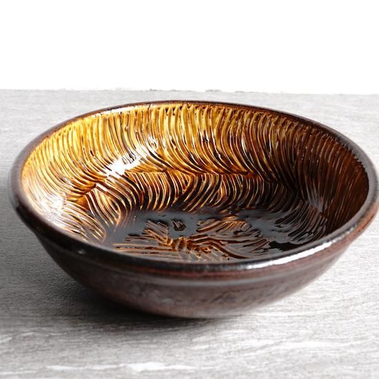 井上尚之 - 8寸鉢 櫛描き/飴 - moyi store