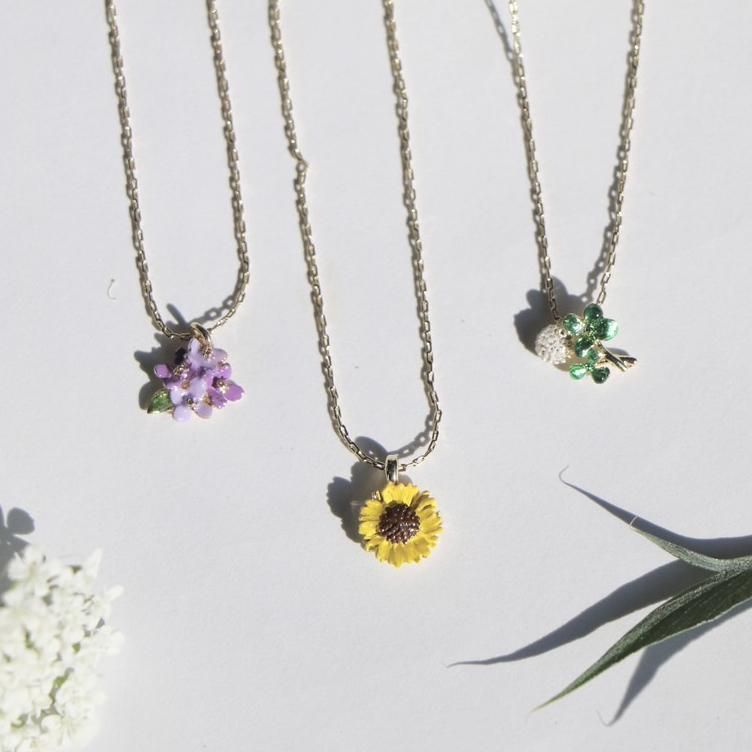 flower letter4 ネックレス ：zoule（ゾーラ） - gargle online