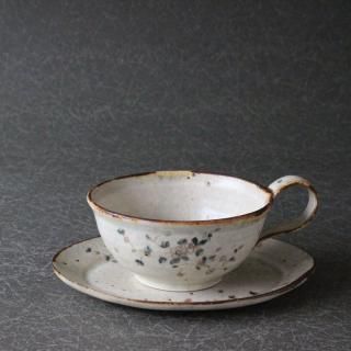 コウホ窯 市野吉記 - 作家ものの器と生活雑貨 on-la-cru（オンラクル）