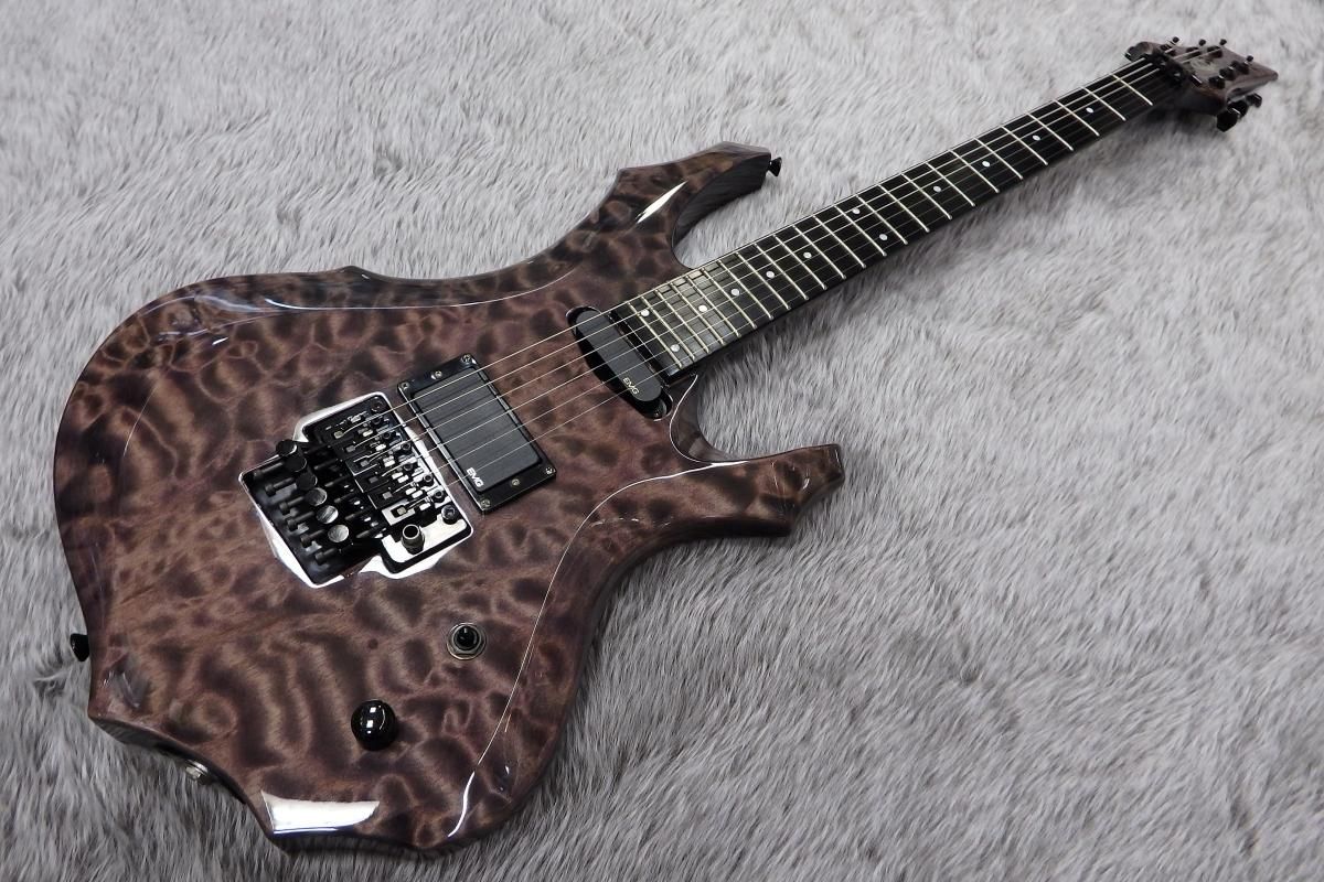 店頭販売品】ESP エレキギター [001]-560P PIERROT アイジモデル