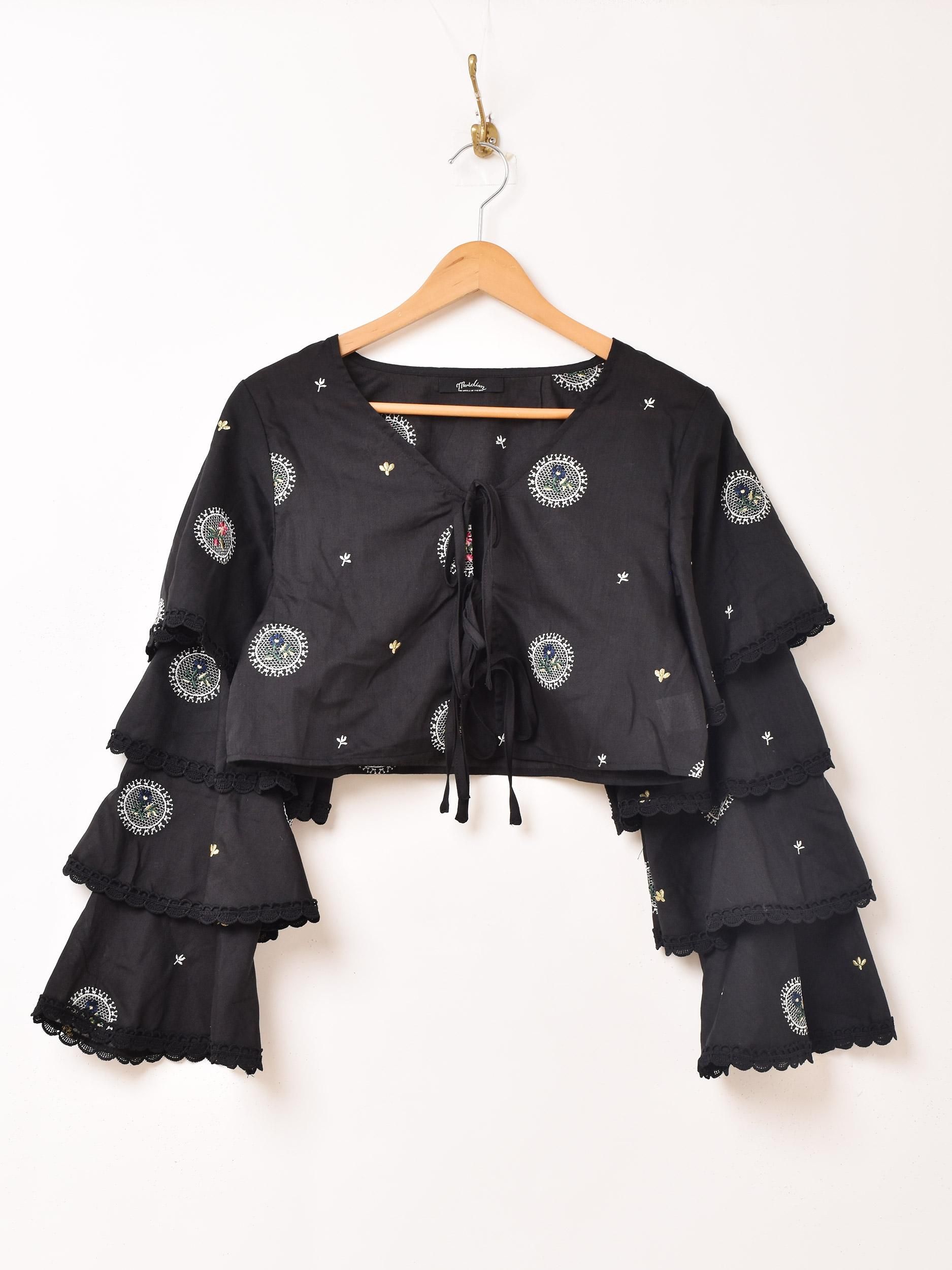 3色展開】「Meridian」フラワー刺繍 ラッフルスリーブ 長袖ブラウス