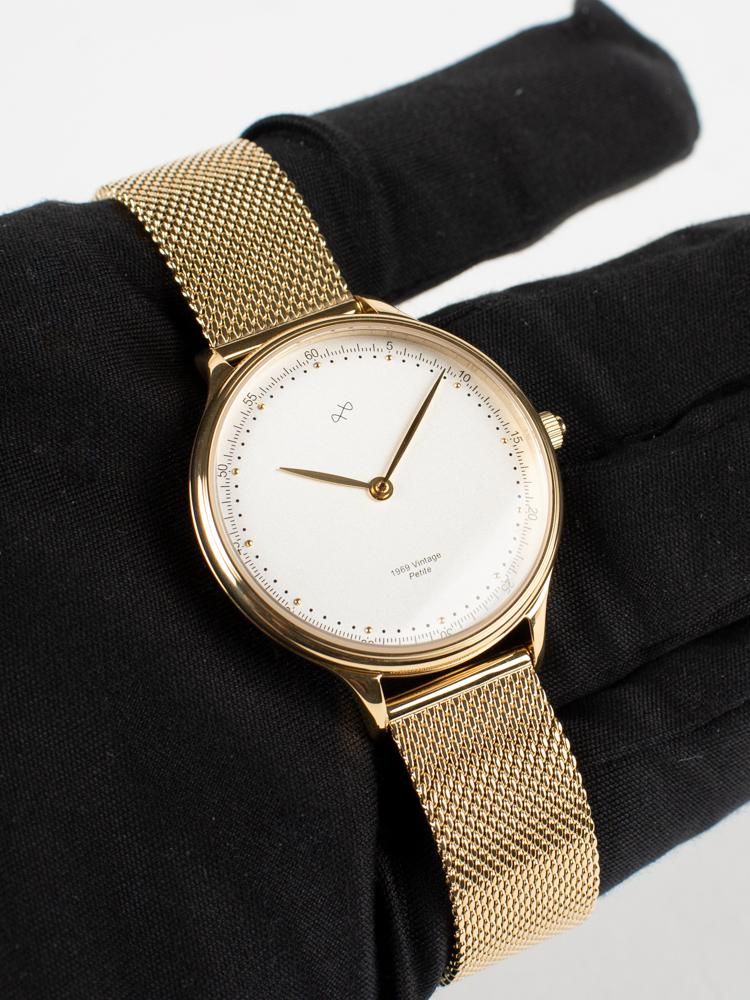 AV86(ABOUT VINTAGE)アバウトヴィンテージ 1969 Petite 時計 ゴールド