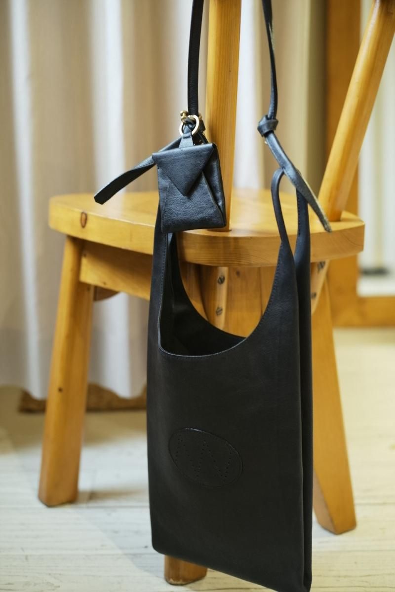 NICENESS C. LOWE ショルダーバック