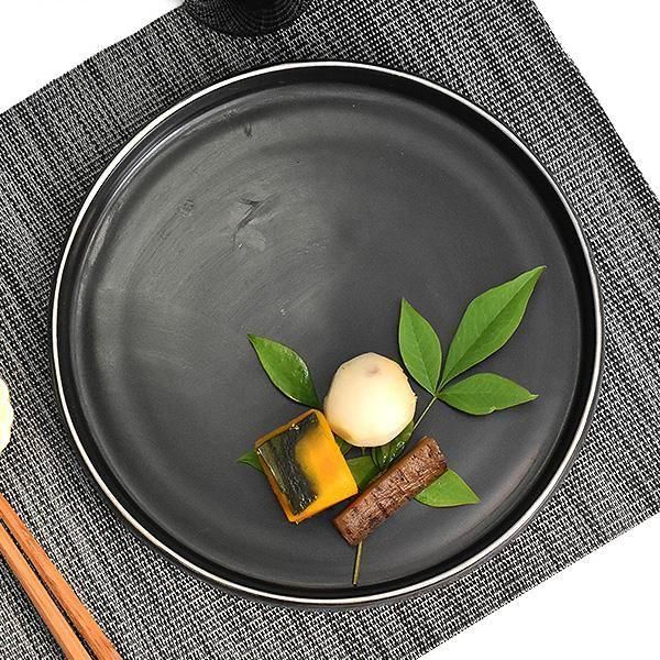渕銀黒マット切立皿 （小） 約18cm 黒系 和食器 丸中皿 日本製 美濃焼