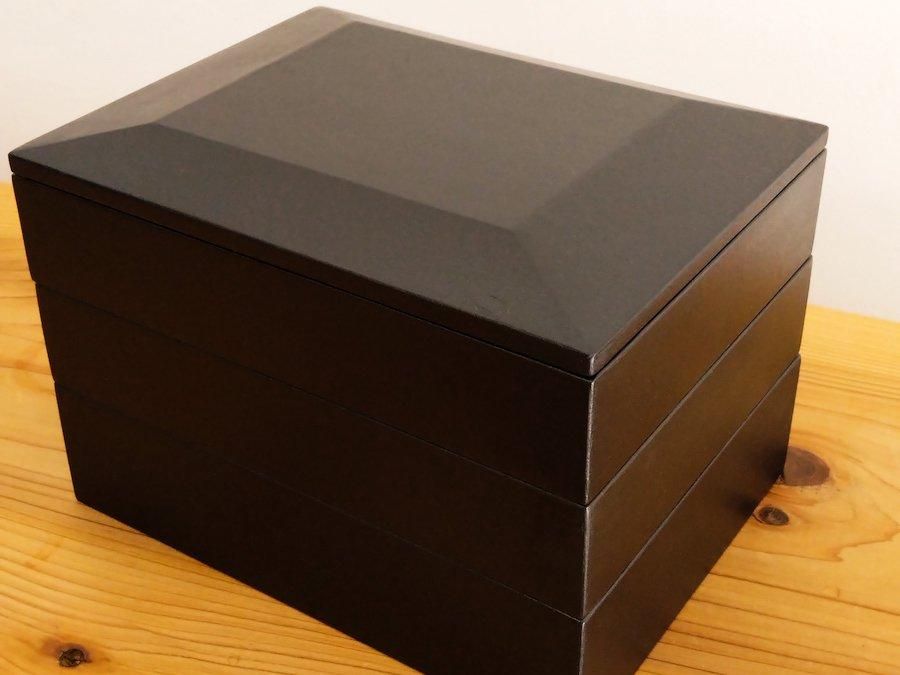 赤木明登】｜面取長方三段重／小・黒 ～Online Shop｜紅椿それいゆ～