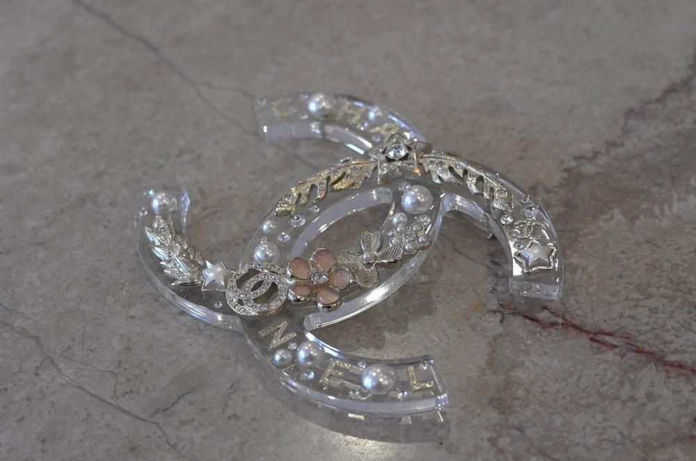 フランスヴィンテージアクセサリーレディース】CHANEL ブローチ2019年