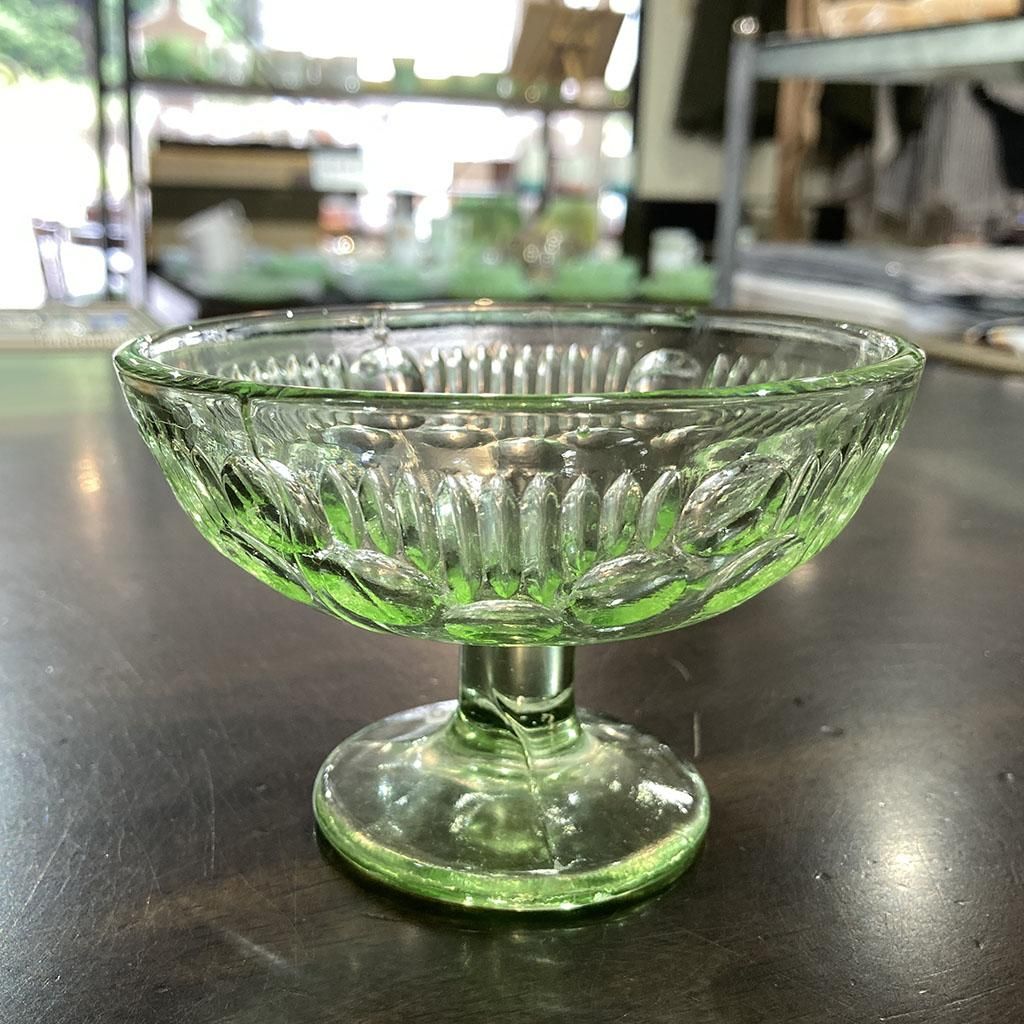 ウランガラス シャーベットカップ 1912年ー1926年頃製造 ジャパン