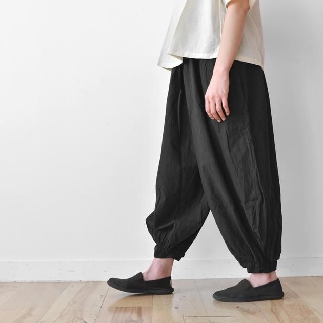 ヂェン先生の日常着｜バルーンパンツ ブラック - ファッション