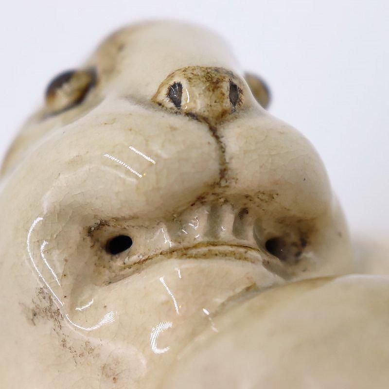 アンティーク日本製うさぎの陶磁器置物 1926年製