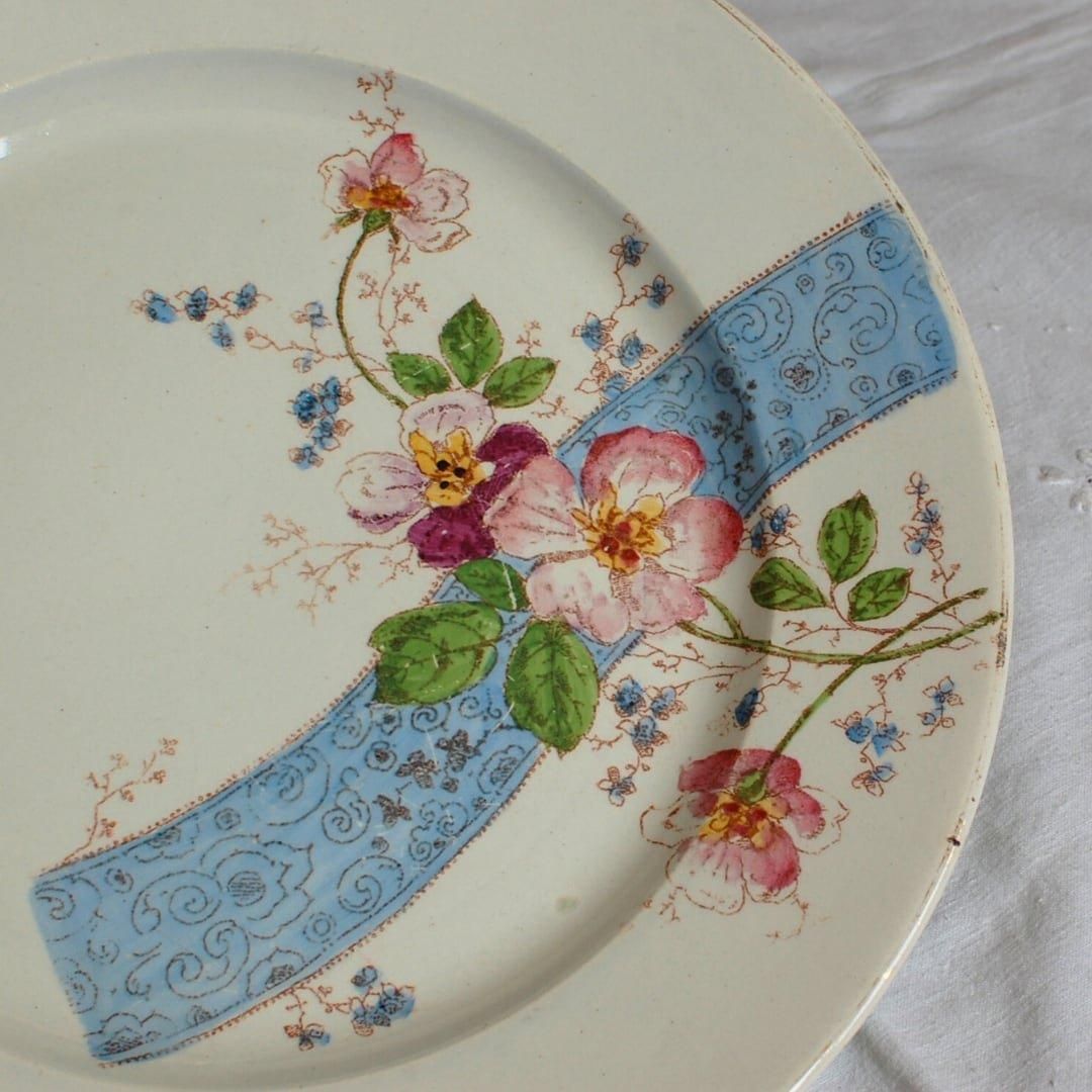 クレイユモントロー 1888年 フランス アンティークプレート