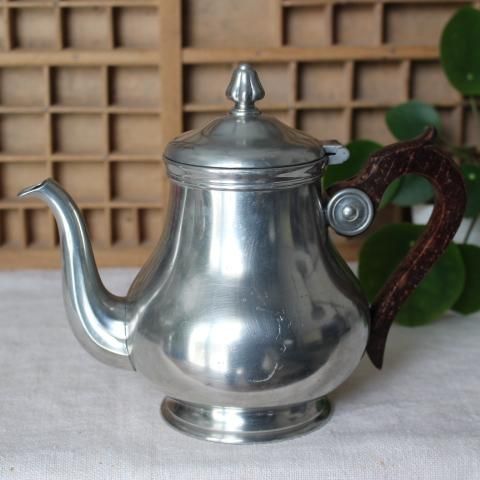 フランス製ピューターのティーポット 1リットル