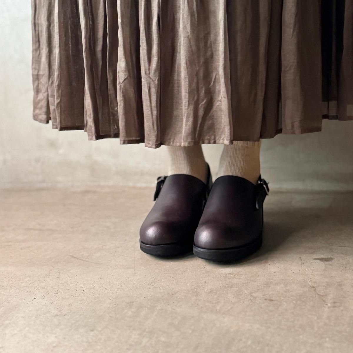 BEAUTIFUL SHOES Single Belt Clogs（ビューティフルシューズ シングル