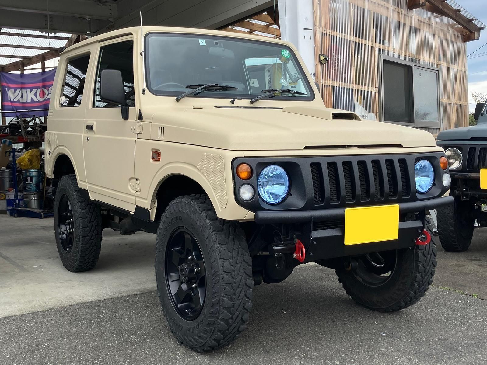 ジムニーJA22を自分で塗り替えた事例(世田谷ベースカラー) - 刷毛