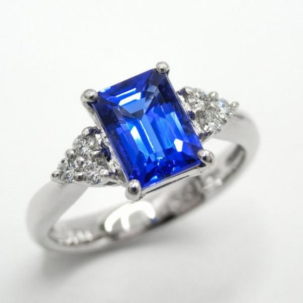 エメラルドカットタンザナイト ダイヤモンドリング TA 1.32ct D 0.12ct
