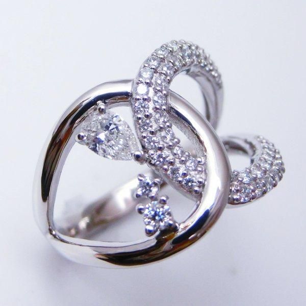 ペアシェイプダイヤモンド デザインリング D 0.187ct F-SI2 0.32ct