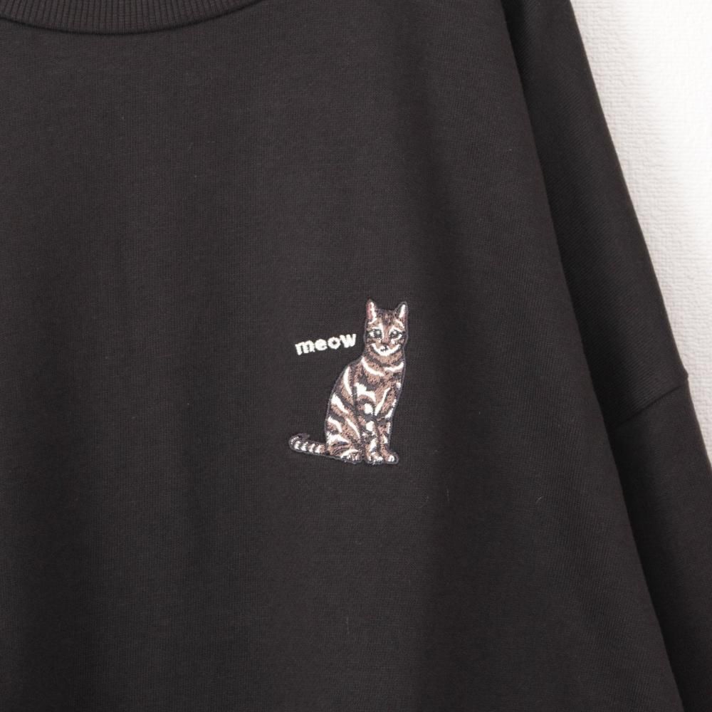 CAT 猫刺繍スウェット | CHARCOAL - NOISEANDKISSES｜ストリート