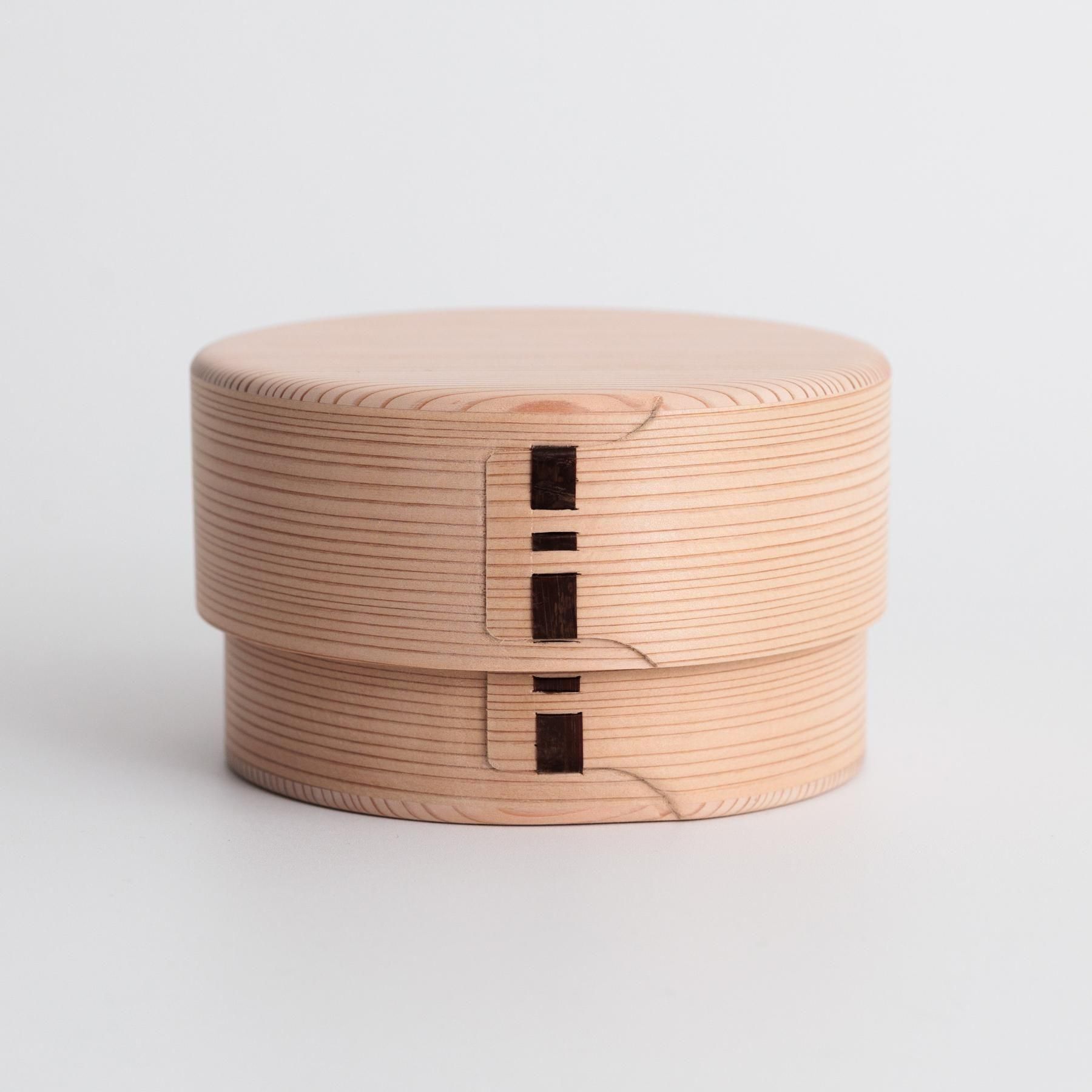 柴田慶信商店 曲げわっぱ 丸弁当箱 (4寸)カタカナ別注《3/7(土)11時