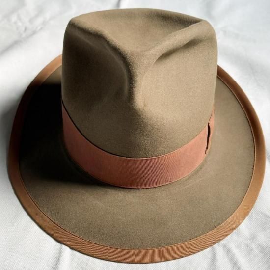 40's WHIPPET(58.5CM), THE FIFTH STREET MARKET