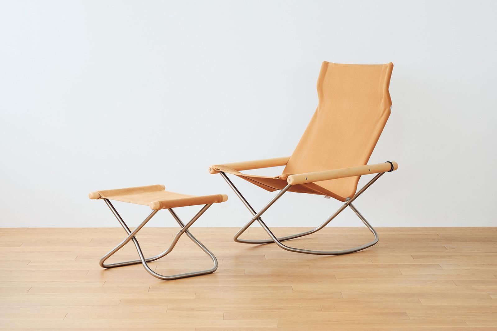 極美品】ニーチェアエックス＋オットマンニーファニチア製