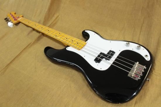 Fender Japan PB-57 BLK - Geek IN Box