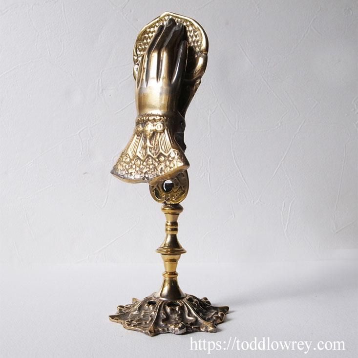ポジティブを象徴するヴィクトリアンの手 / Antique Victorian Hand
