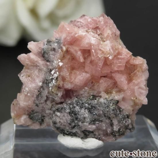 北海道 稲倉石鉱山産 ロードクロサイトの原石 No.1 - cute stone -