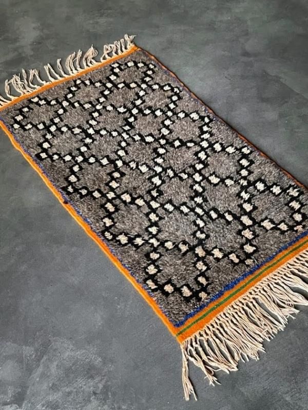 モロッコラグ「ザナフィZANAFIキリム」アトラス産rza22 モロッコラグ