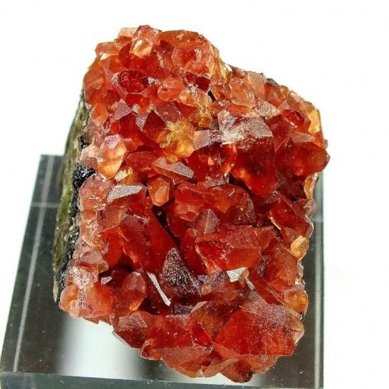 菱マンガン鉱（ペルー産） - サイバークリスタルズ☆鉱物標本