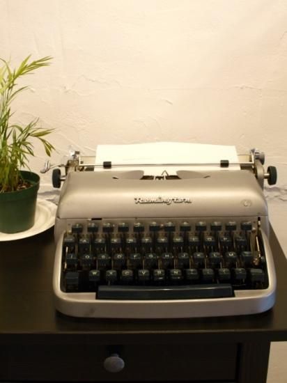 レミントンRemingtonタイプライター - Baum's Antik Markt